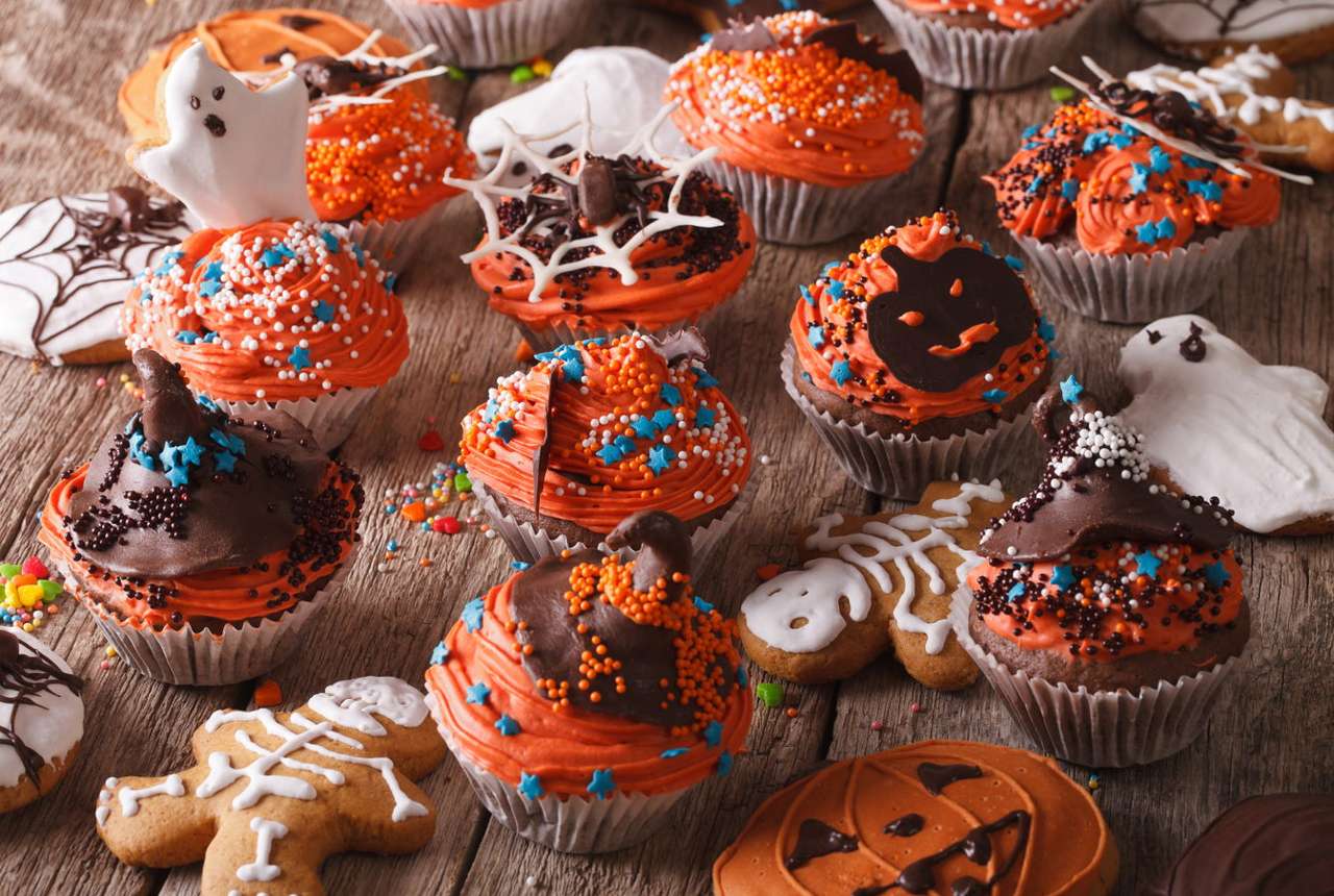 Muffiny a sušenky na Halloween online puzzle
