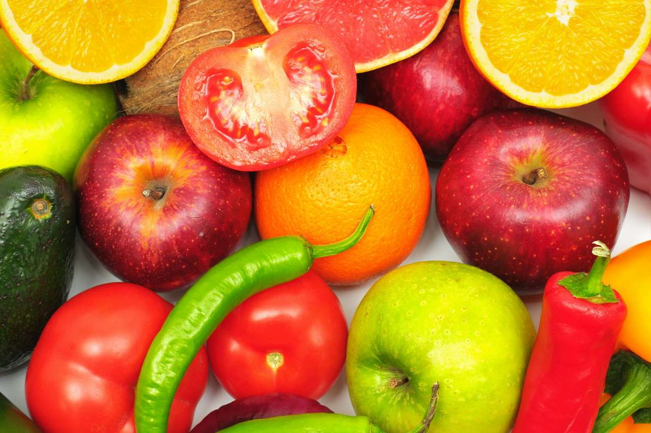 Fruits and vegetables containing vitamin C puzzle online from photo