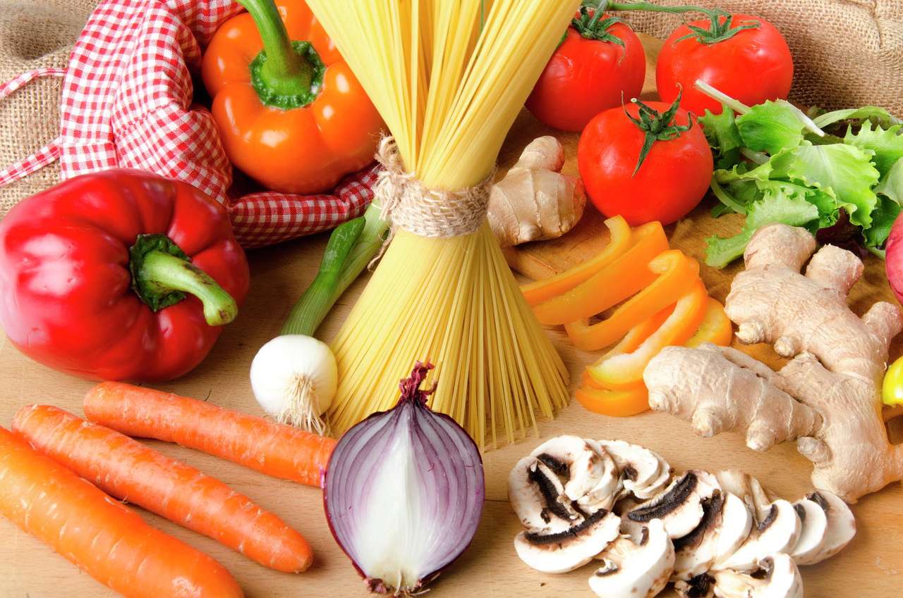 Pasta and vegetables to cook spaghetti puzzle online from photo