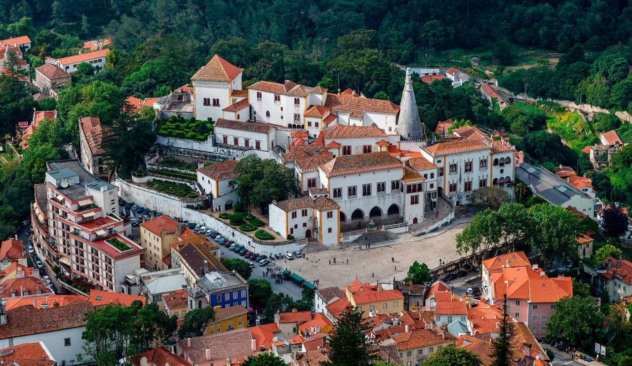 Národní palác v Sintře (Portugalsko) puzzle online z fotografie