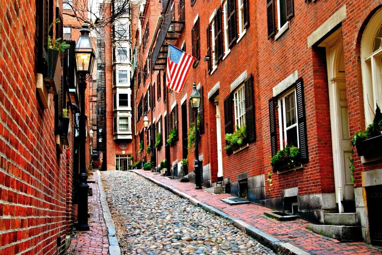 Стръмна улица Beacon Hill в Бостън (САЩ) онлайн пъзел