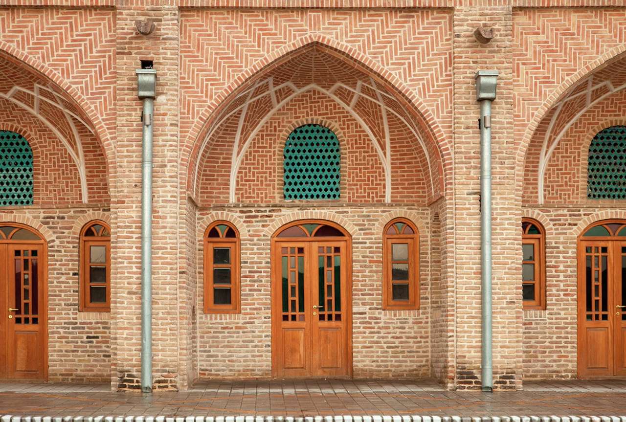 Restaurierte Karawanserei in Teheran (Iran) Online-Puzzle