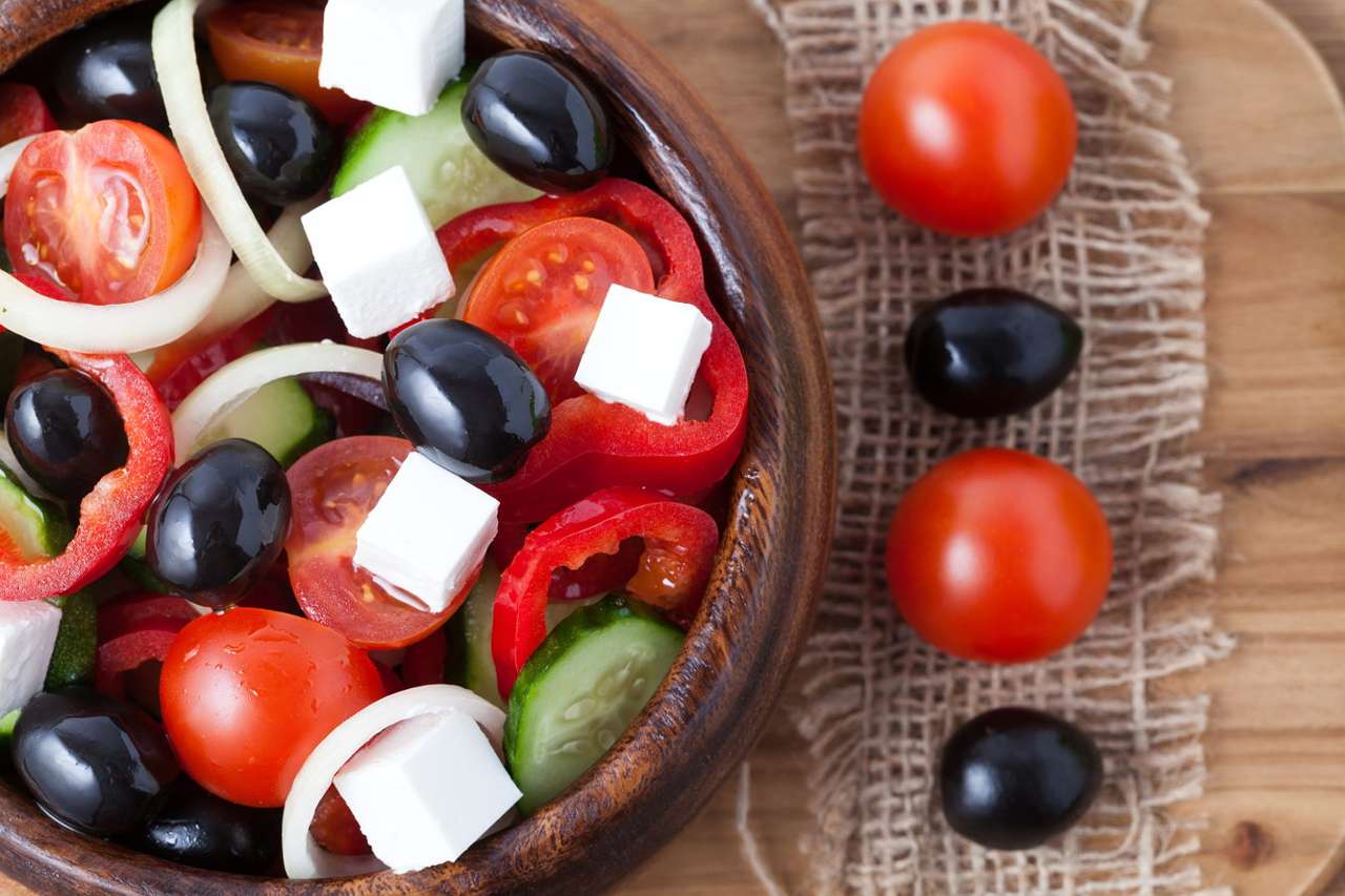 Greek salad with black olives puzzle online from photo