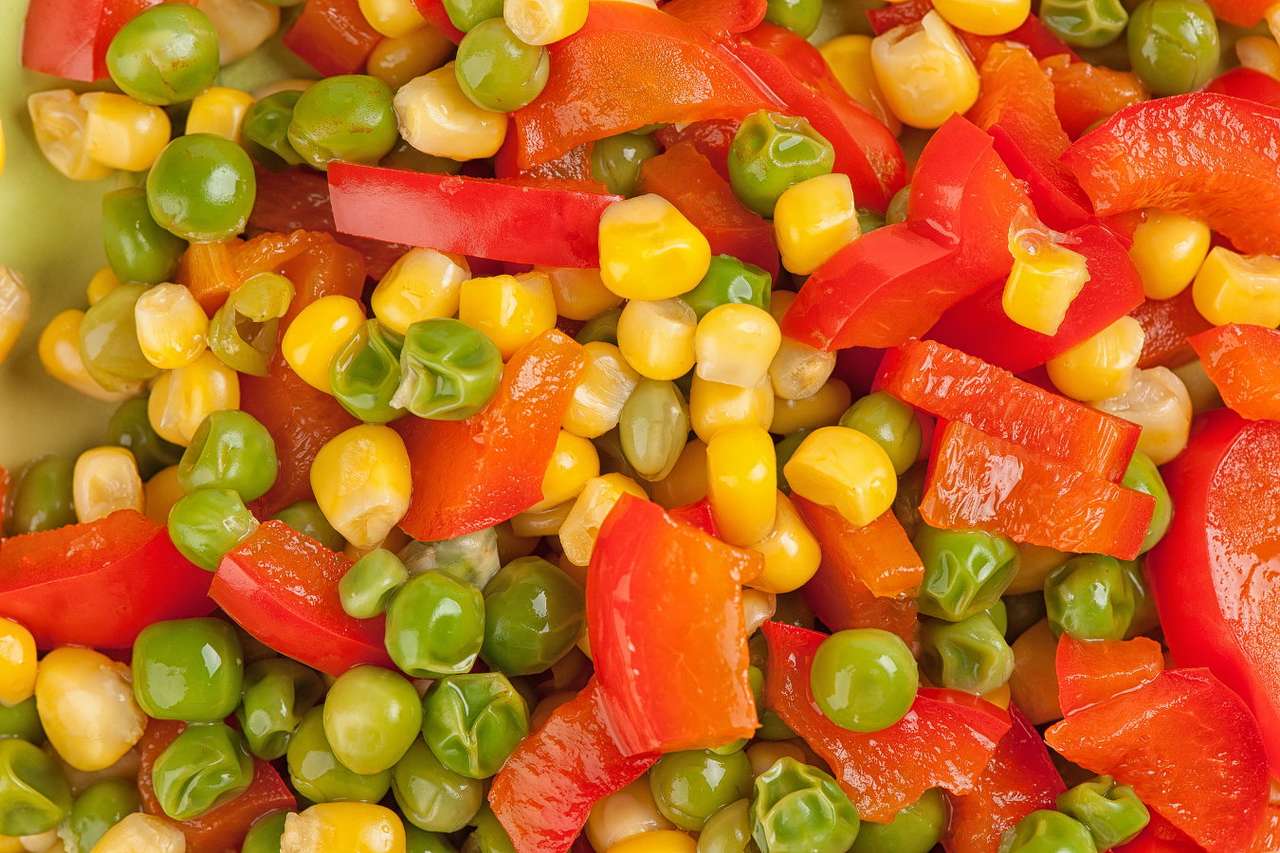 Konserverade grönsaker pussel online från foto