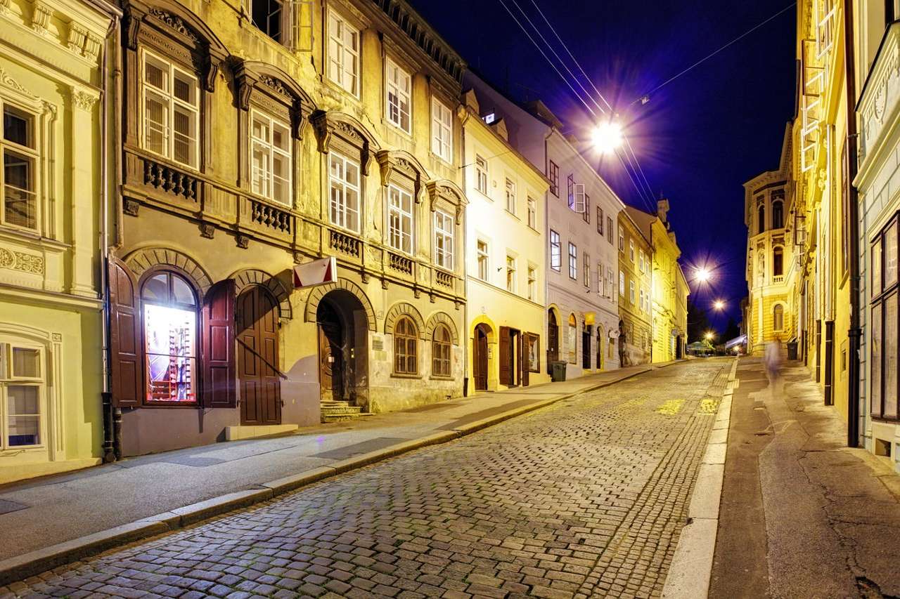 Οδός στο Ζάγκρεμπ (Κροατία) παζλ online από φωτογραφία
