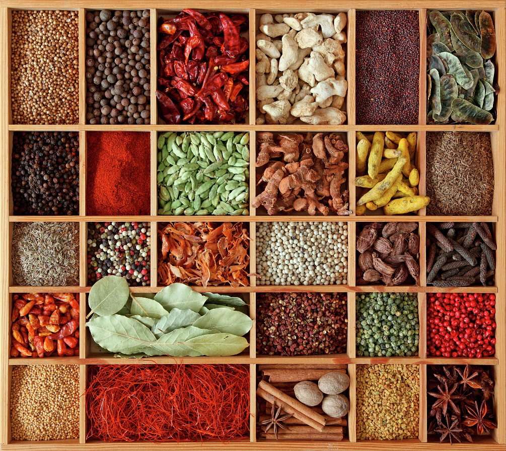 Spices in wooden compartments online puzzle