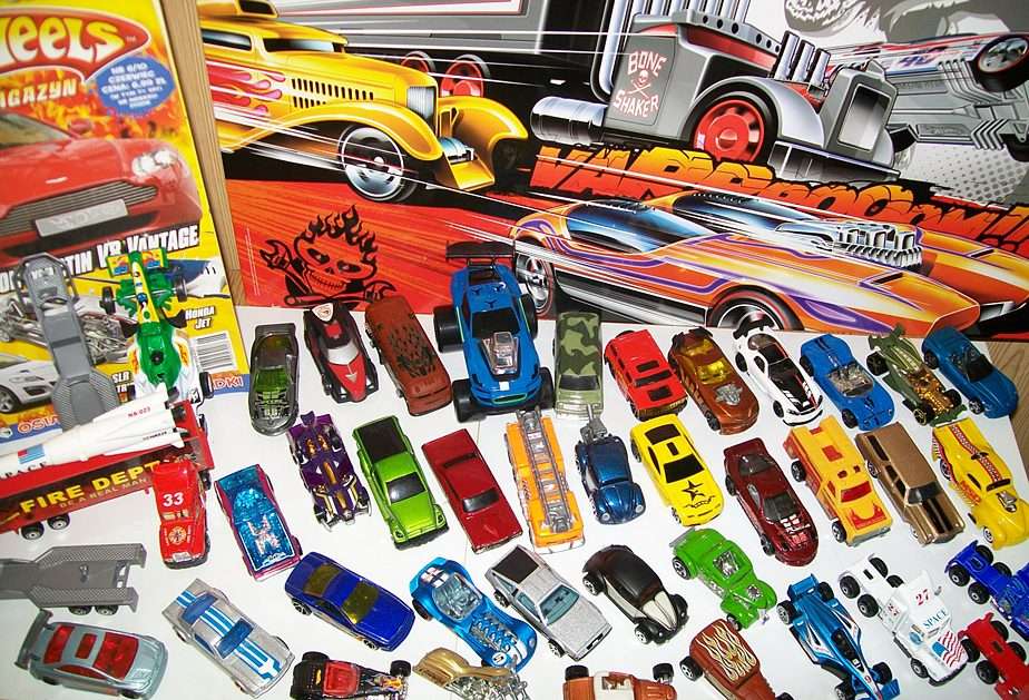 Hot Wheels puzzle online from photo