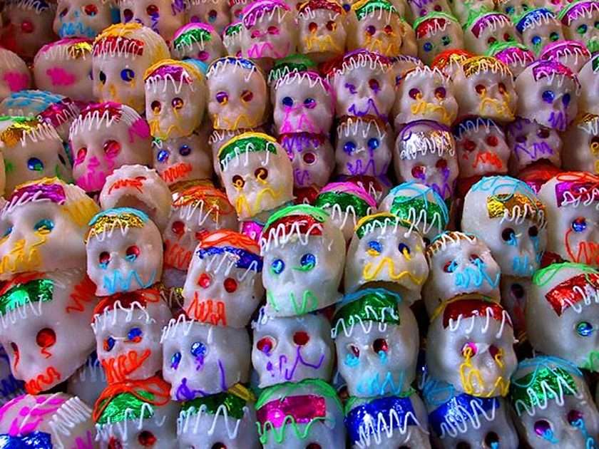 Захарните черепи са традиция (Ден на мъртвите) през онлайн пъзел