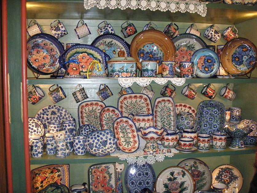 Ceramics from Bolesławiec puzzle online from photo