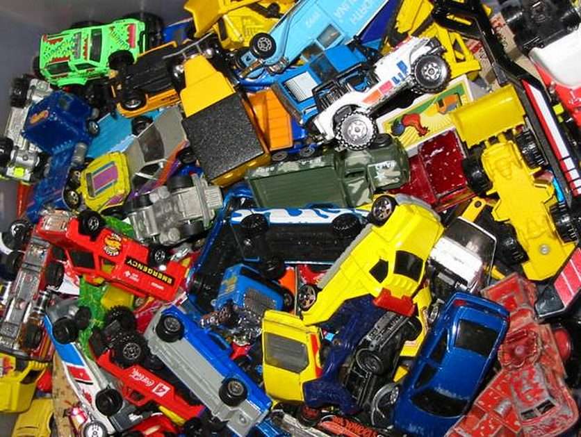 Cars and Trucks online puzzle