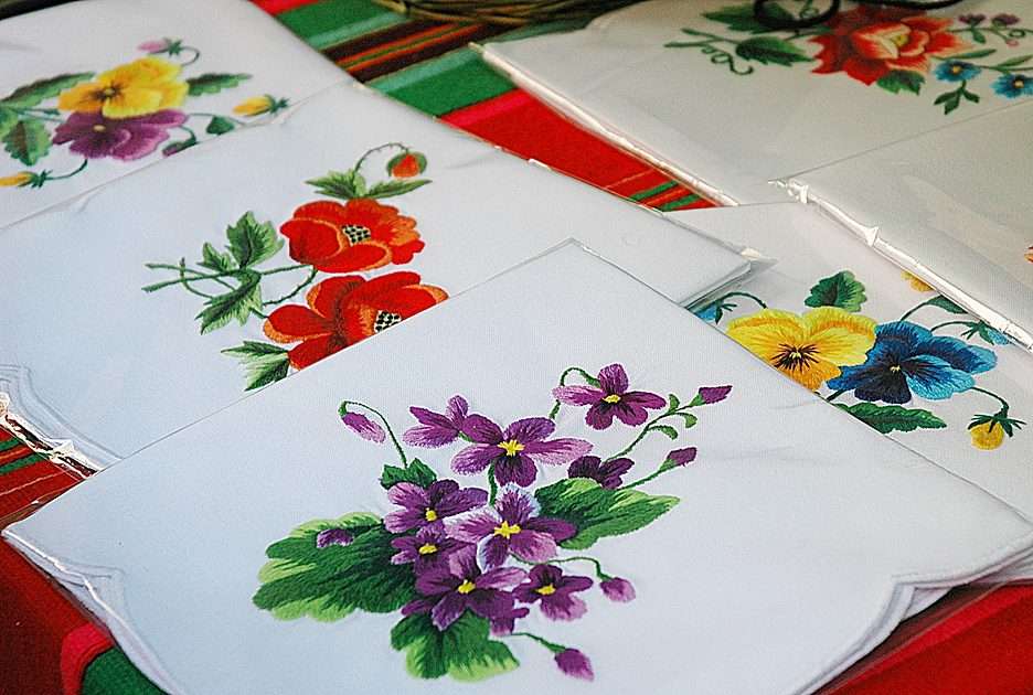 Embroidered napkins online puzzle