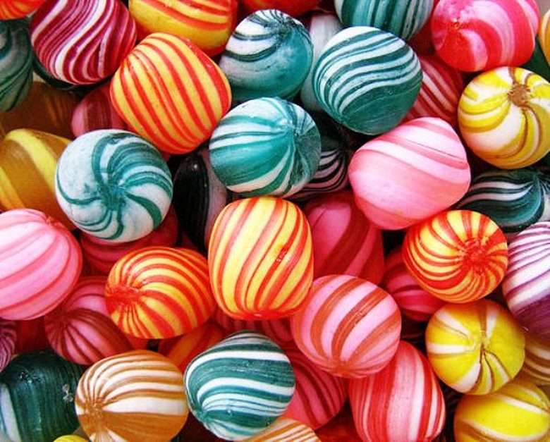 süß-essen-Lakritz-Bonbons Online-Puzzle