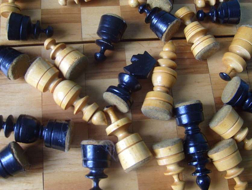 CHESS puzzle online from photo