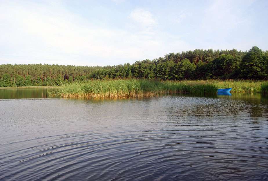 Мазурия, езерото ńańskie онлайн пъзел от снимка