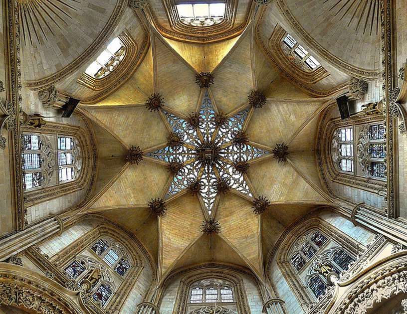 Capilla de los Condestables. Catedral de Santa Mar puzzle online z fotografie