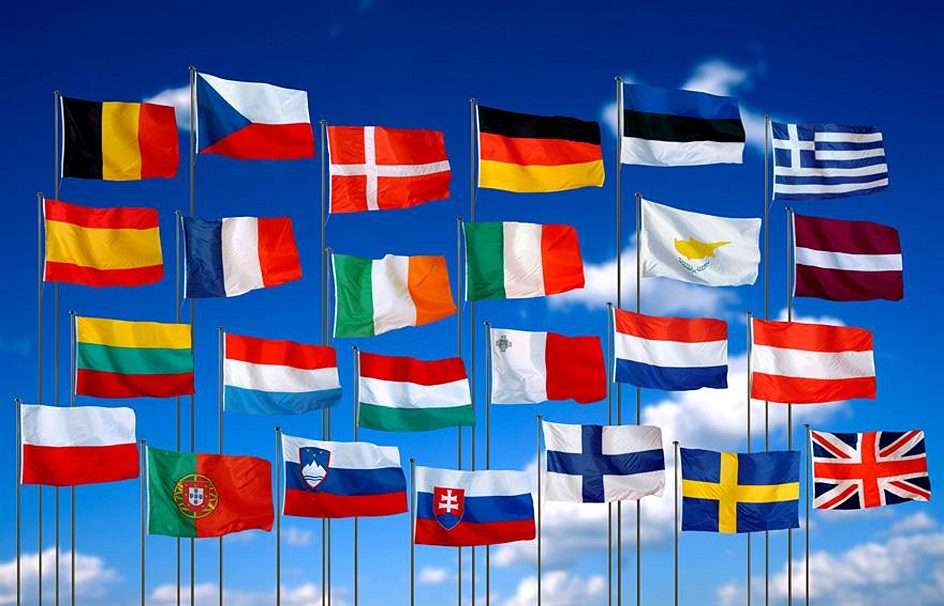 Banderas de la unión europea rompecabezas en línea