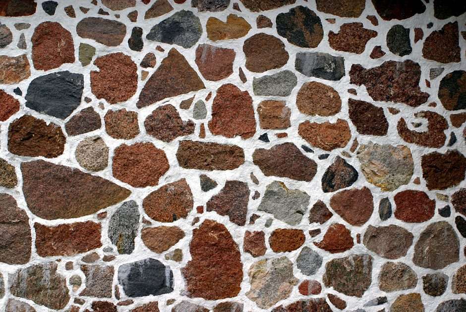 Stone wall of Podlasie (Poland) online puzzle