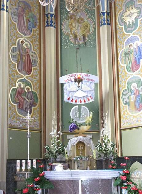 Εκκλησία στο Długosiodło παζλ online από φωτογραφία