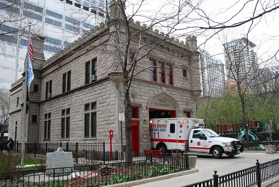 Chicago brandkår pussel online från foto