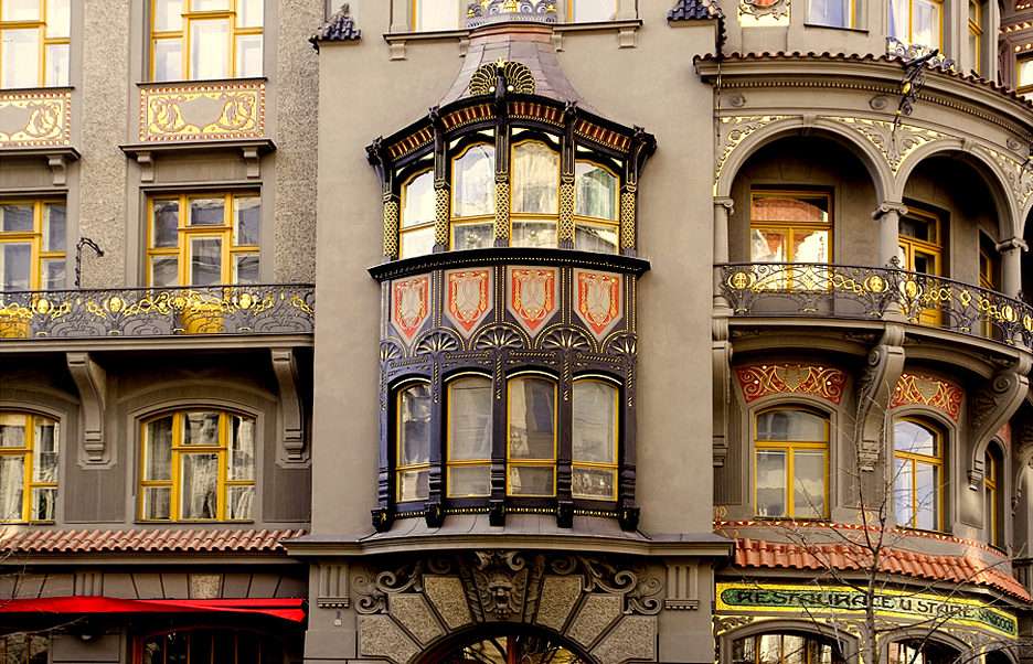 Vienna-tenement house puzzle online from photo