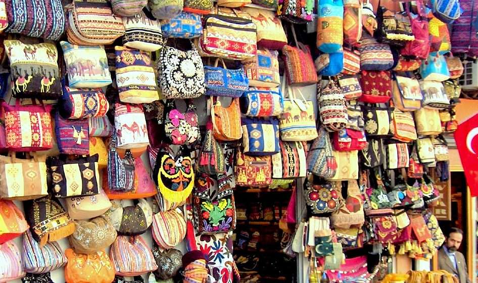 Bazaar - väskor Pussel online