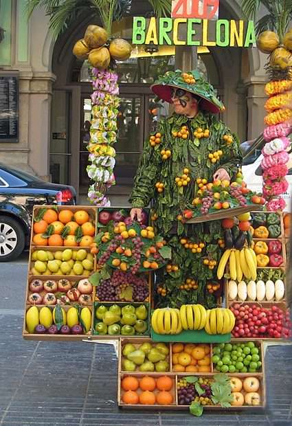 Mr. greengrocer puzzle online from photo