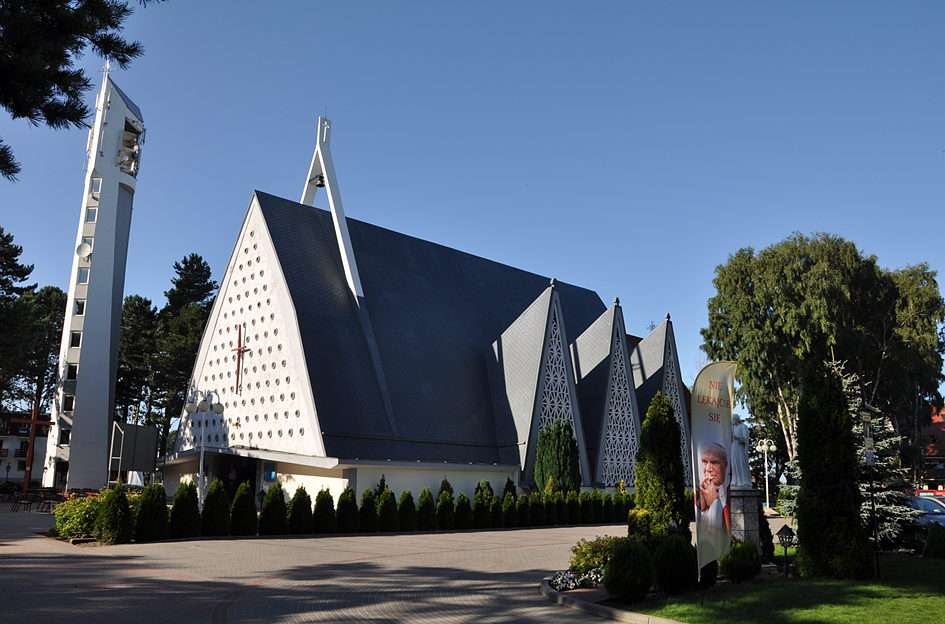 Kostel v létě puzzle online z fotografie