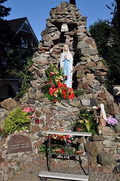 The Grotto of Our Lady of Beautiful Love online puzzle