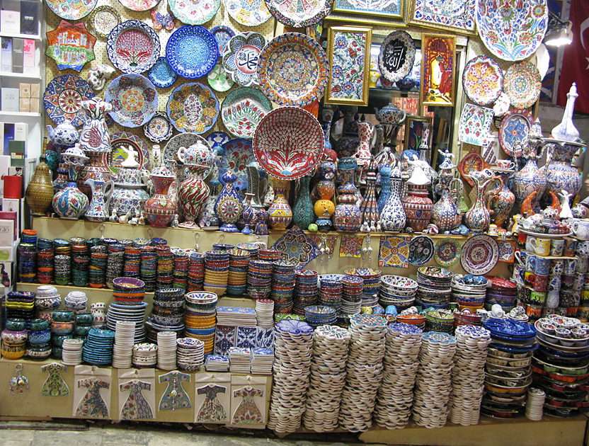 The bazaar in Staba puzzle online from photo