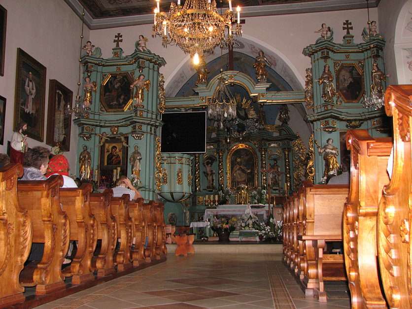 Iglesia de S t. Kwiryna en Łapsze Niżne puzzle online a partir de foto