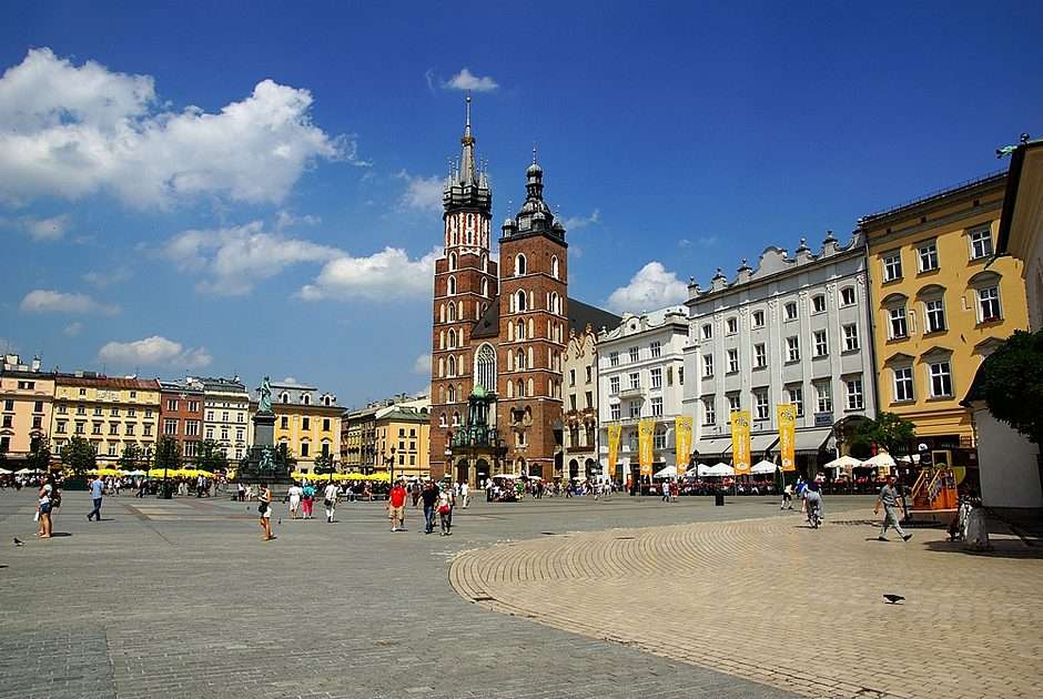 Place du marché principale de Cracovie puzzle en ligne à partir d'une photo