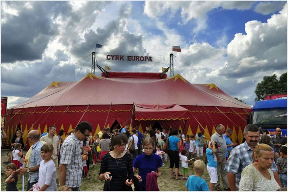 Zirkus Europa Online-Puzzle vom Foto