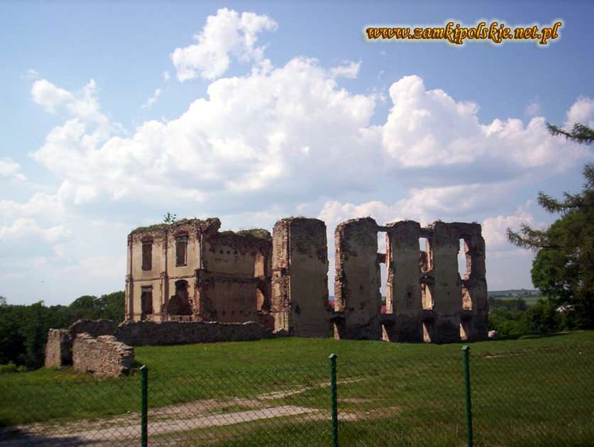 Castelul din Bodzentyn puzzle online