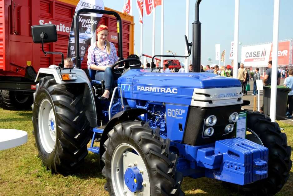 Farmtrac in Bednary Online-Puzzle vom Foto