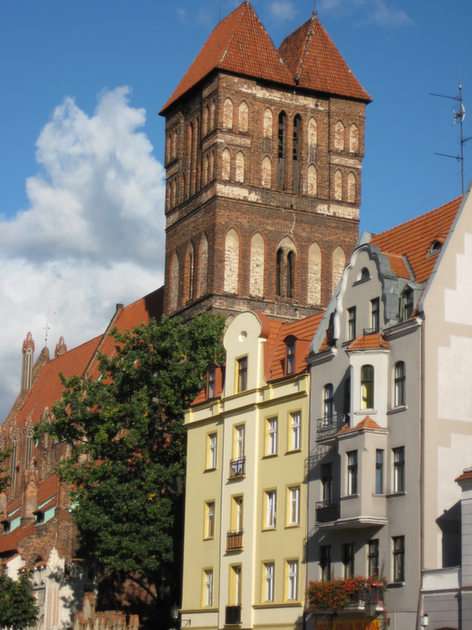 Toruń - St. James puzzle online a partir de fotografia