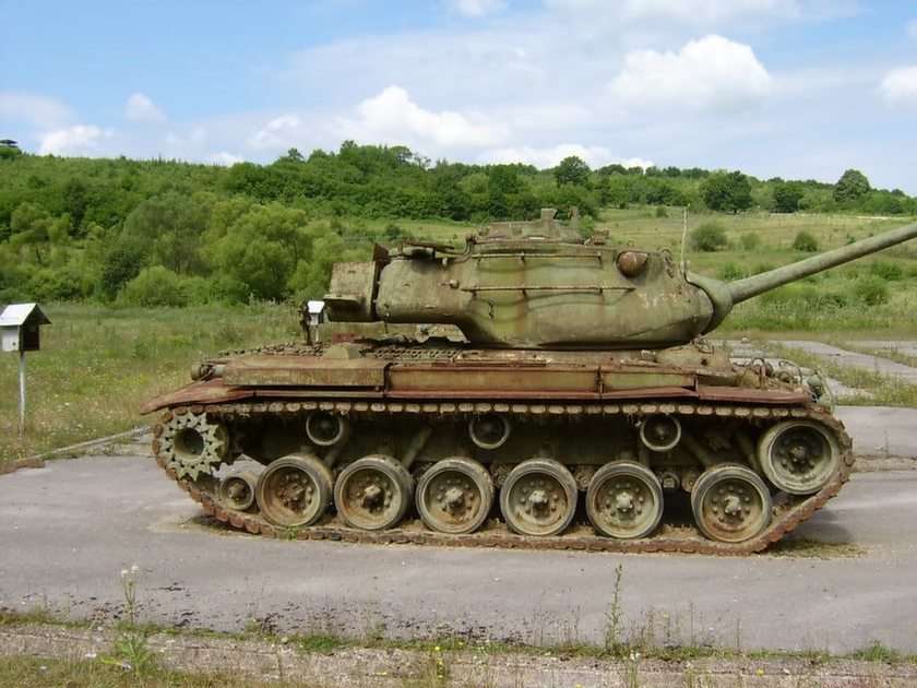 Tanque - Paton II  M-47 puzzle online from photo