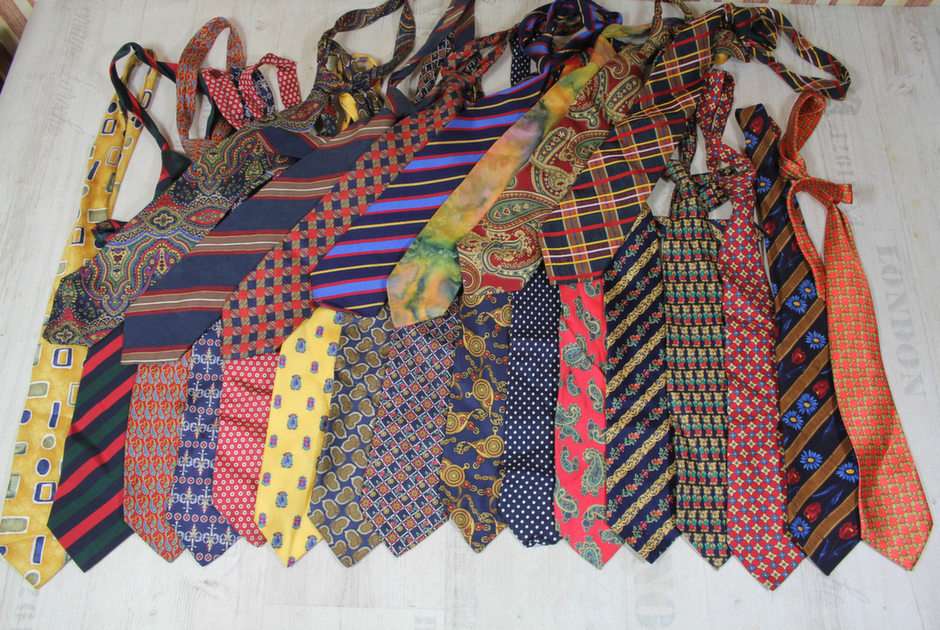 nyakkendők online puzzle