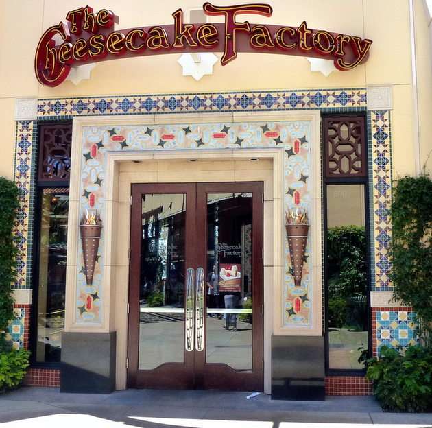 Cheesecake Factory online puzzle