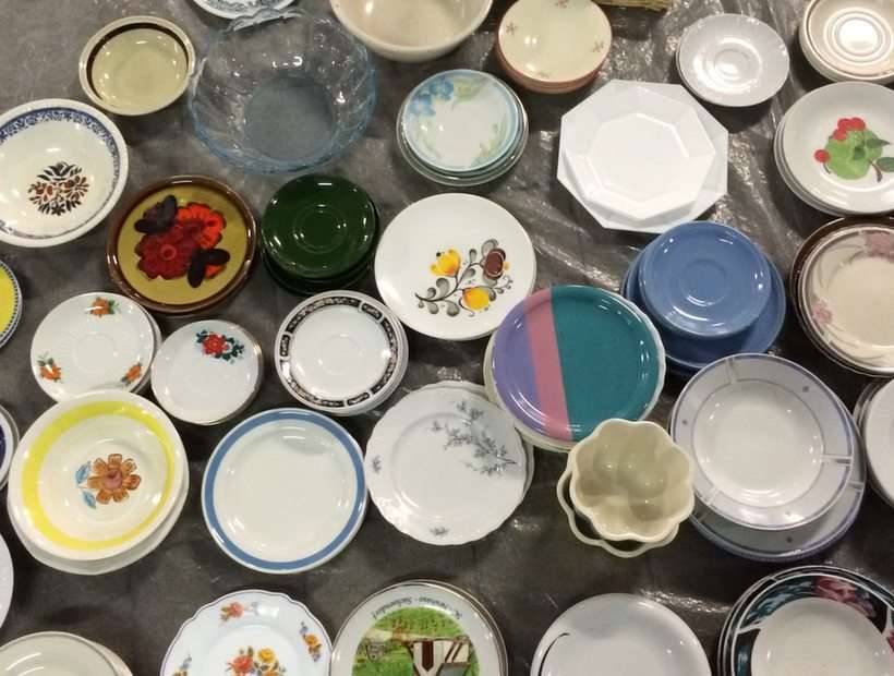 tányérok puzzle online fotóról