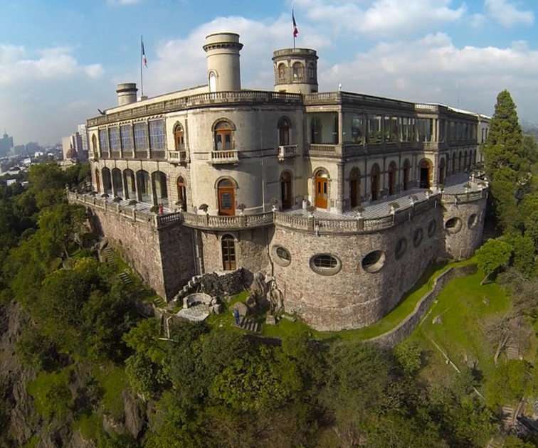 Castelul Chapultepec Mexico City puzzle online din fotografie