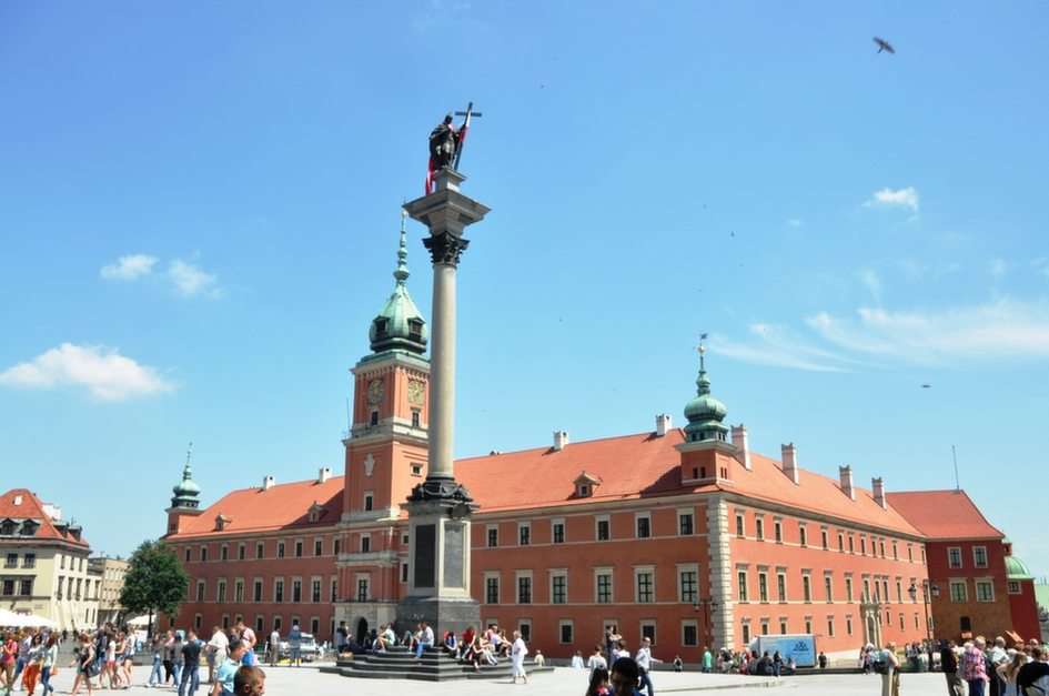 Warsaw, the royal castle and the Sigismund Column online puzzle