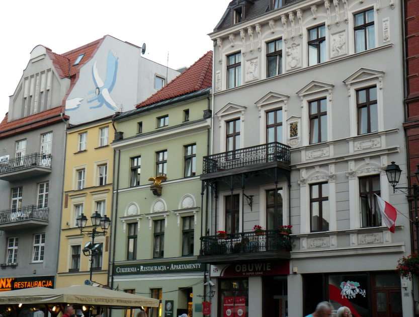 Toruńs gamla stad pussel online från foto