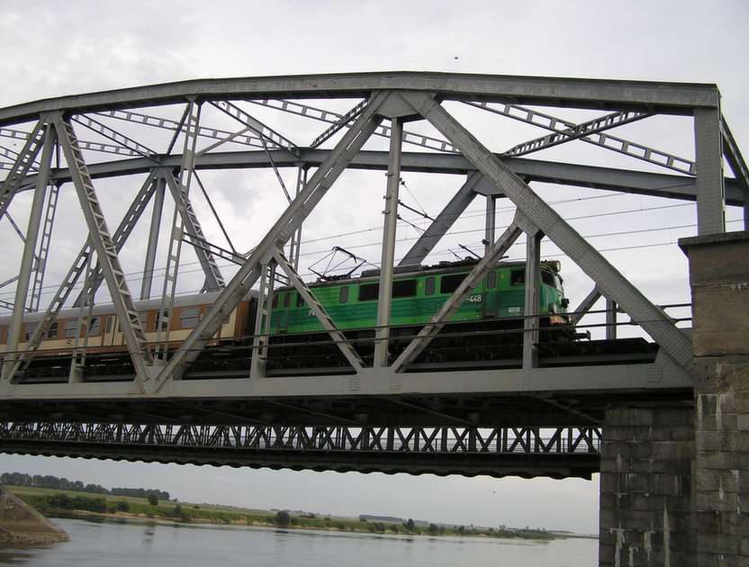 railway bridge in Tczew online puzzle