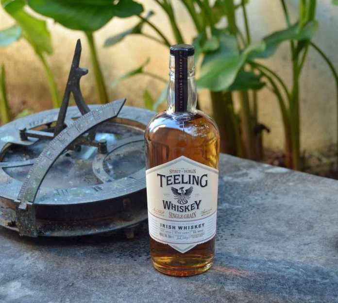 Teeling puzzle online from photo