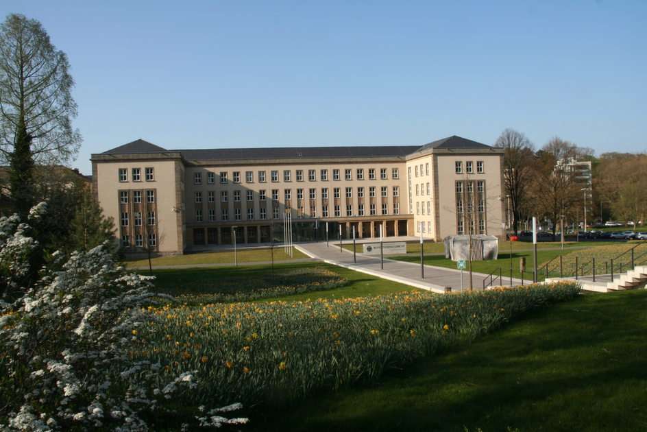 Bundessozialgericht Kassel Online-Puzzle vom Foto