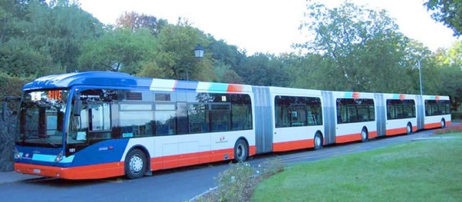 Най-странните автобуси в света онлайн пъзел