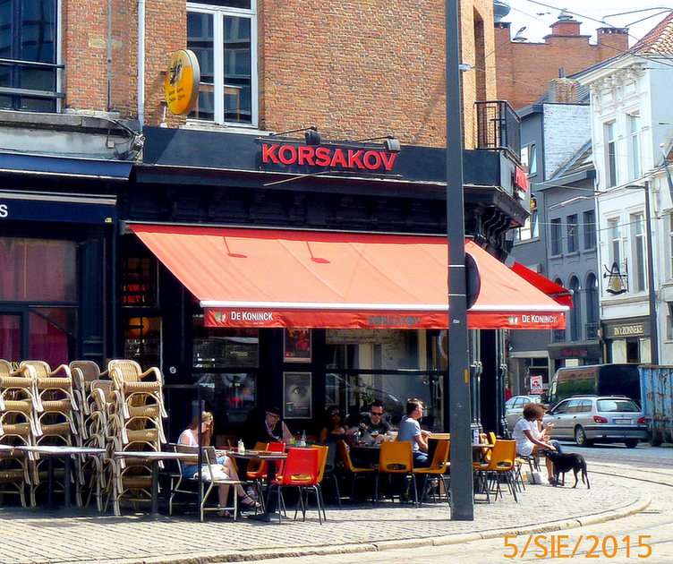 Morning in Antwerp puzzle online from photo