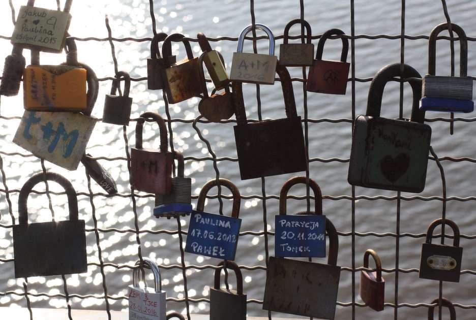 love locks online puzzle