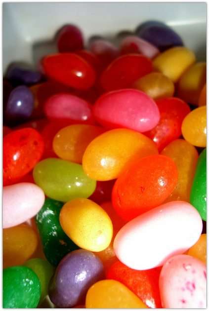 Jelly beans puzzle online from photo