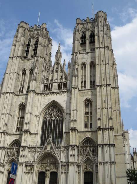 Gótikus templom Brüsszelben puzzle online fotóról